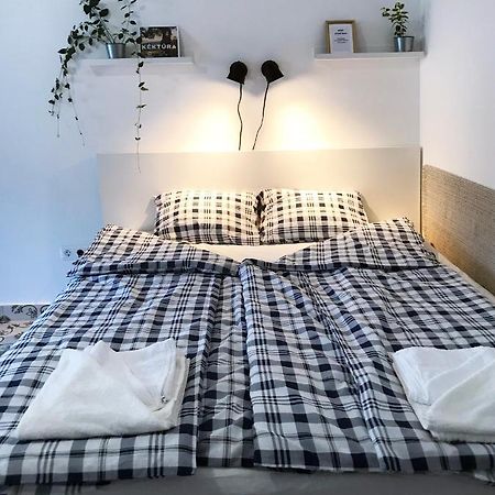 Nest Apartman Balatonszarszo Exteriér fotografie