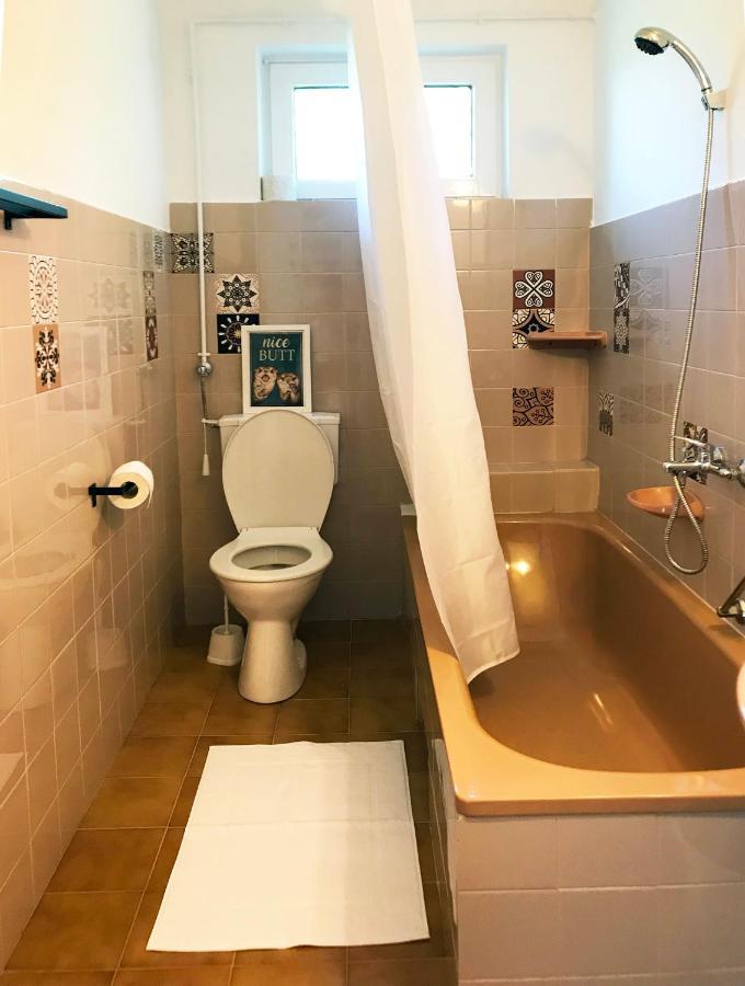 Nest Apartman Balatonszarszo Exteriér fotografie